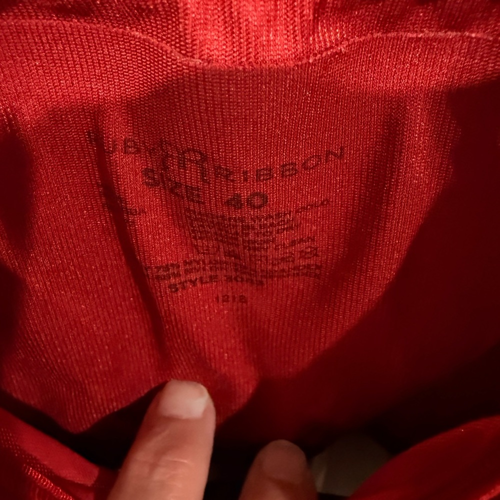 Ruby Ribbon Demi Size 40 - Picture 3 of 4